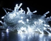 GUIRNALDA 100 LUCES 8 METROS 220V BLANCO FRIO